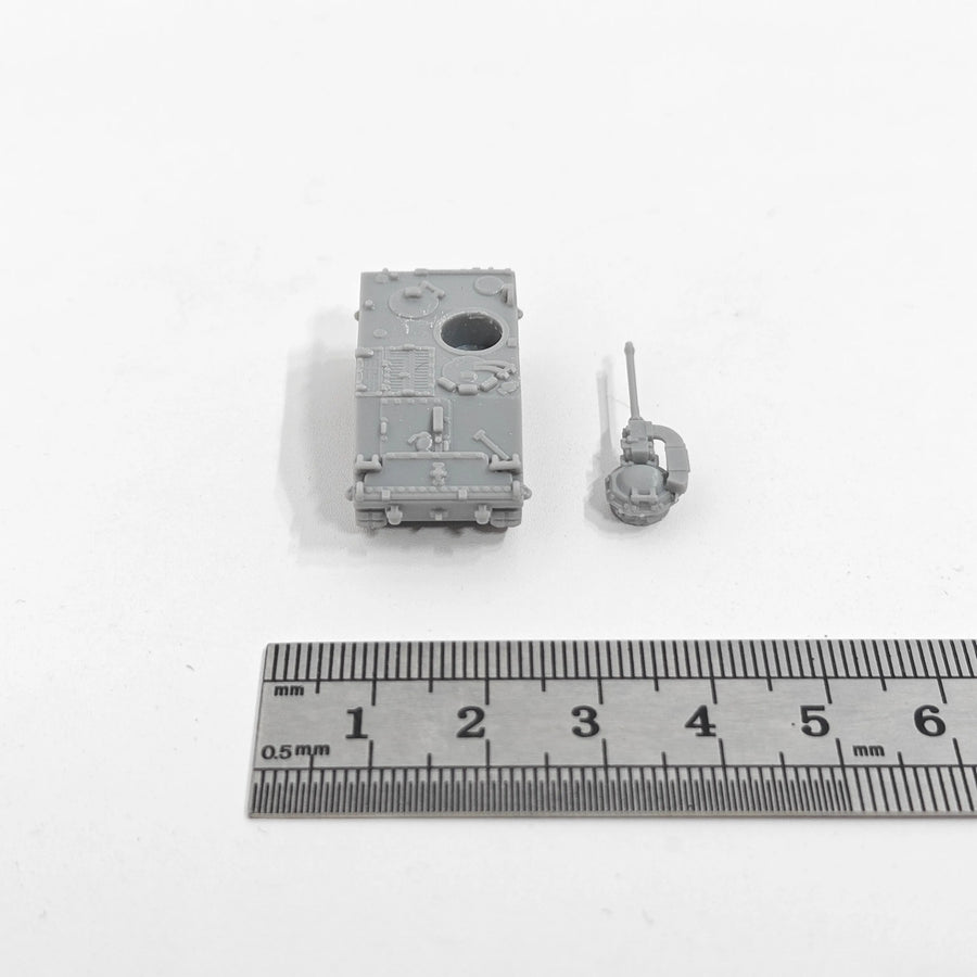 M114A1 Armored Personnel Carrier 1/144 Resin Model Kit - 1/144 resin model view 5