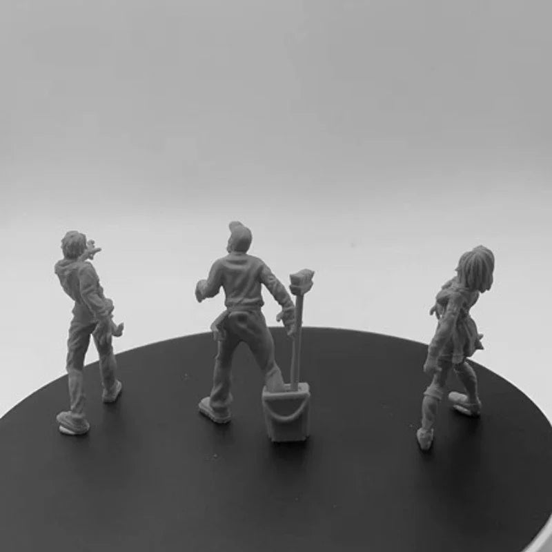 Vault Zombie Pack #4 - 1/35 Resin Figure Kit (4 Figures) - 1/35 resin model view 4