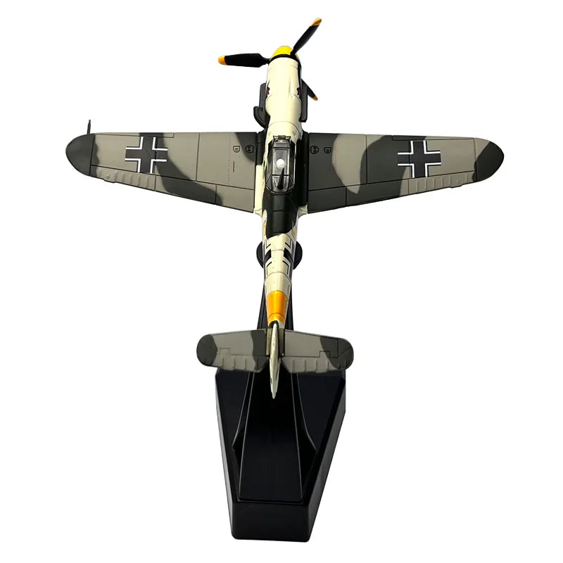 Messerschmitt Bf 109E German Fighter Aircraft 1:72 Resin Model Kit - 1/72 resin model view 5