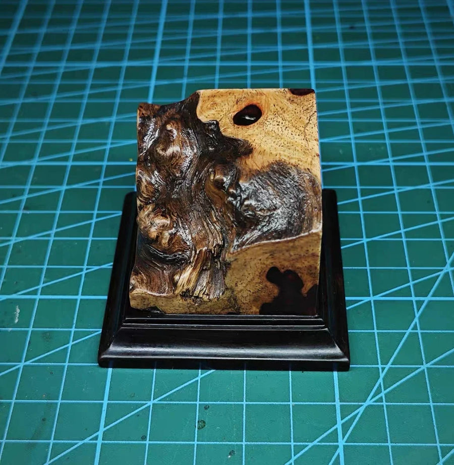 Scenic Rocky Outcrop Diorama Base 1/35 Resin Display Stand Kit - resin model view 3