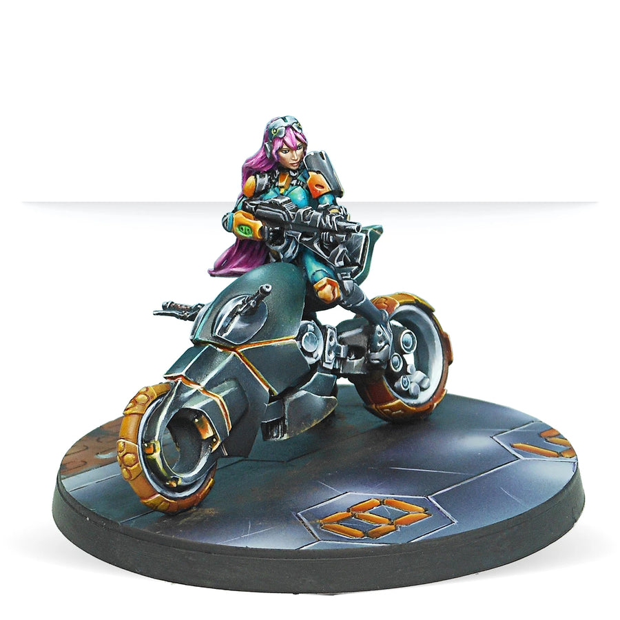 Cyberpunk Biker with Purple Hair 28mm Resin Figure Kit - 28mm resin model view 3
