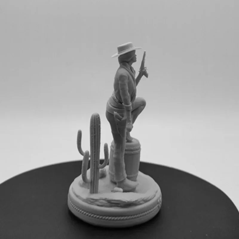 Sadie Adler Western Cowgirl 1/24 Resin Figure Kit - 1/24 resin model view 5