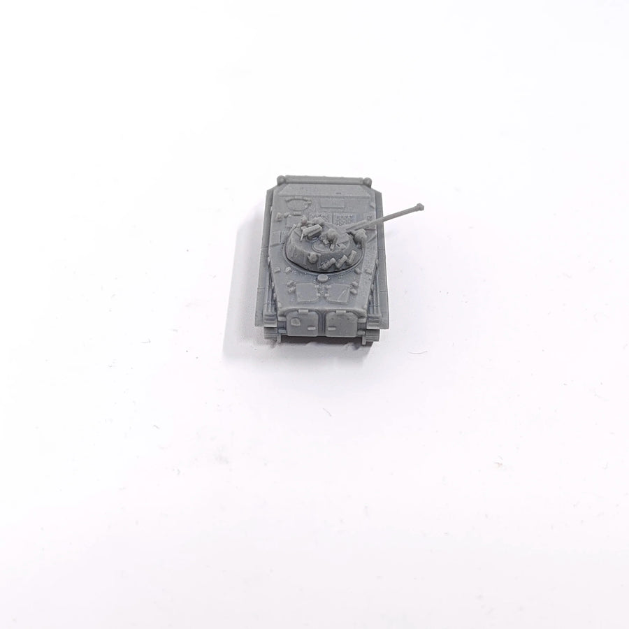 BMP-2 Infantry Fighting Vehicle 1/144 Resin Model Kit - 1/144 resin model view 3