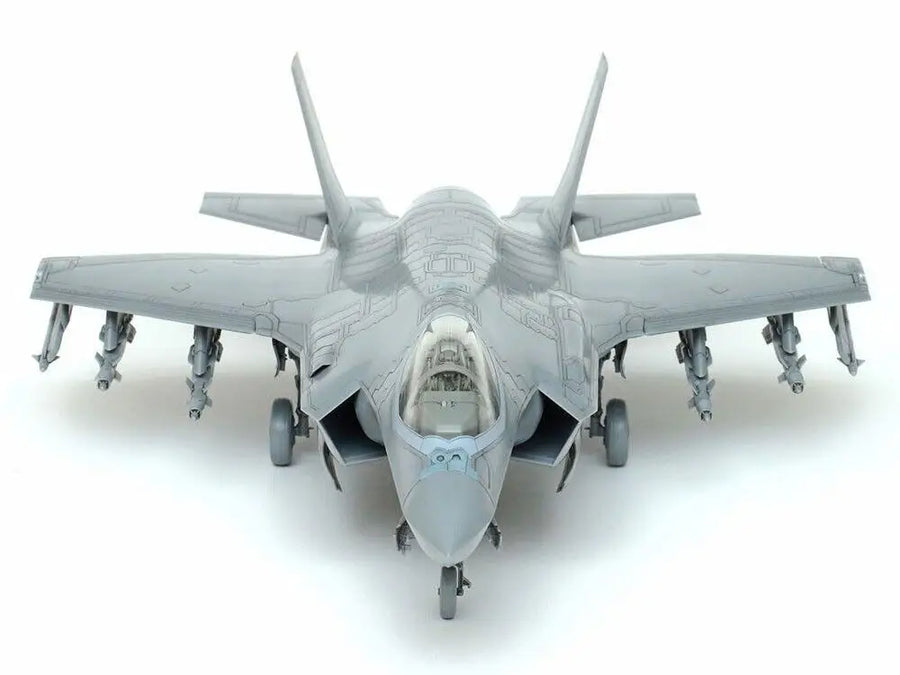 F-35A Lightning II Fighter Jet 1/48 Scale Resin Model Kit - 1/48 resin model view 6