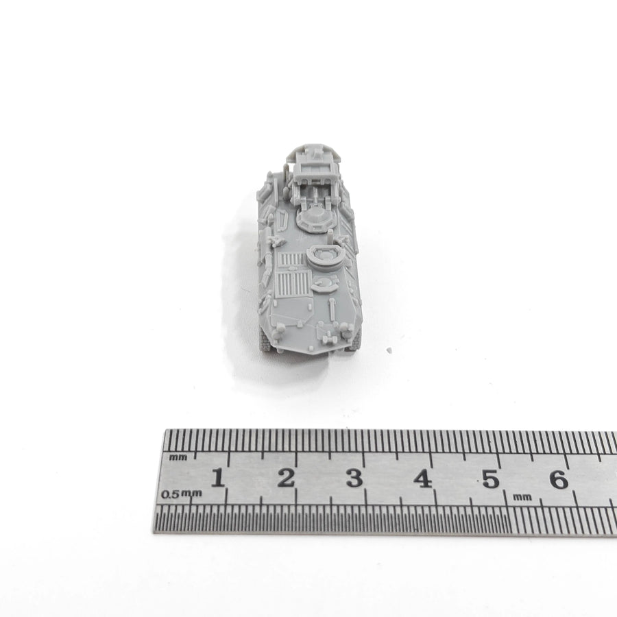 LAV-AT Light Armored Vehicle 1/144 Scale Resin Model Kit - 1/144 resin model view 3