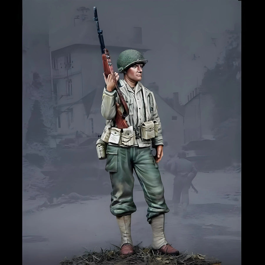 WWII American BAR Gunner Sergeant 1/35 Resin Figure Kit - 1/35 resin model view 3