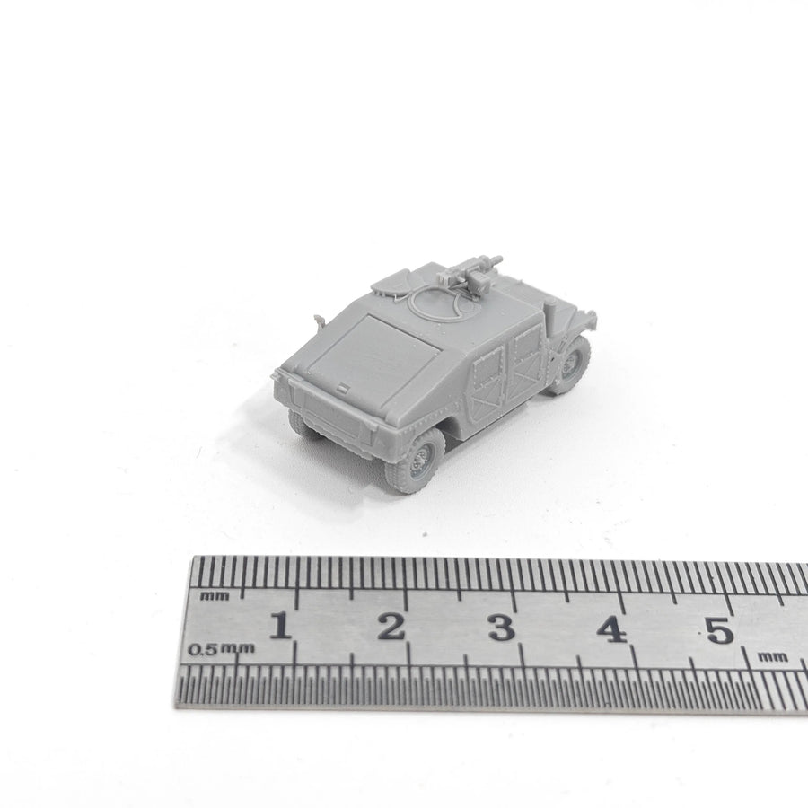 Modern US Military HMMWV 1/144 Resin Model Kit - 1/144 resin model view 4