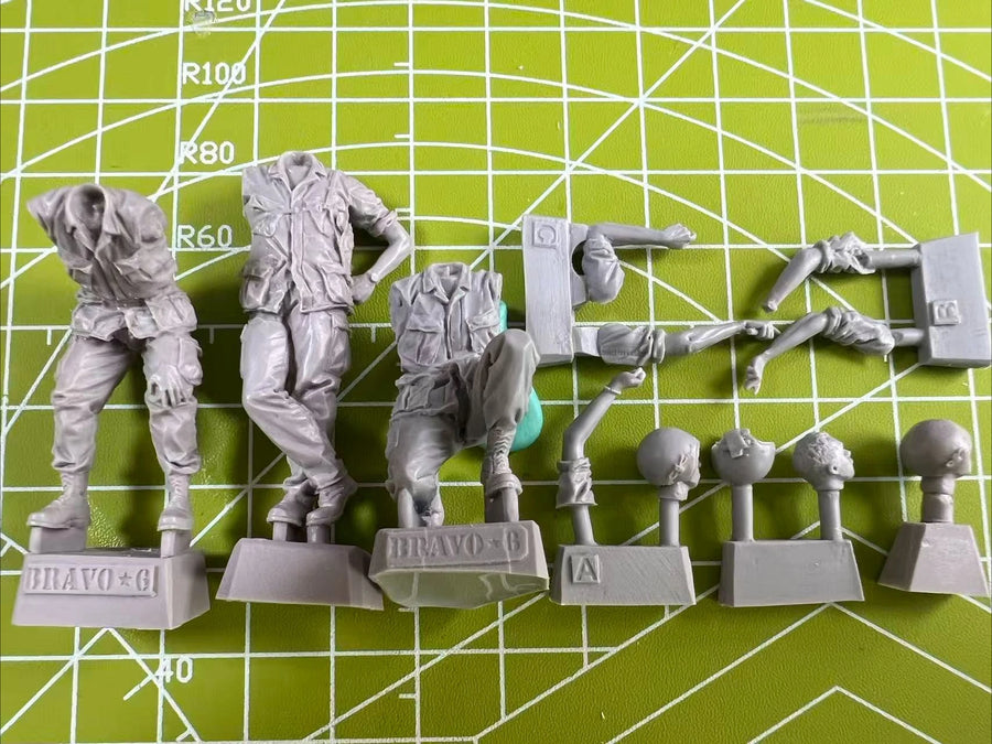 WWII American Tank Crew Member 1/35 Resin Figure Kit - 1/35 resin model view 3