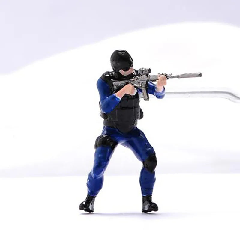 Modern SWAT/Special Forces Tactical Operators Five Figure Set 1/64 Resin Kit - resin model view 3