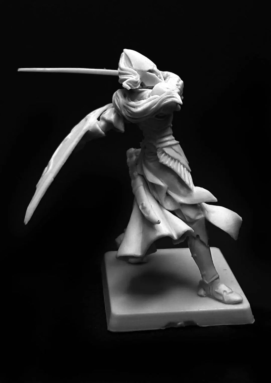 Female Swordmaster Warrior 33mm Resin Figure Kit - 33mm resin model view 4