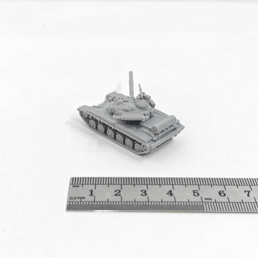 Soviet T-64A Main Battle Tank 1/144 Scale Resin Model Kit - 1/144 resin model view 4