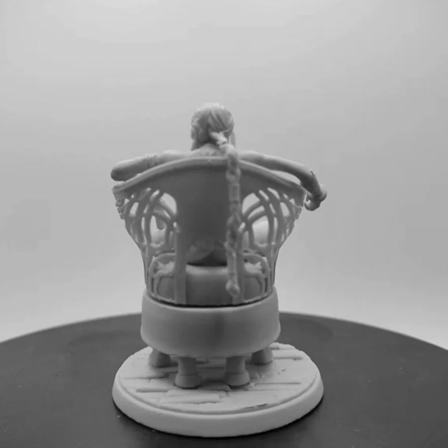 Female Gunner Character 1/24 Resin Figure Kit - 1/24 resin model view 4
