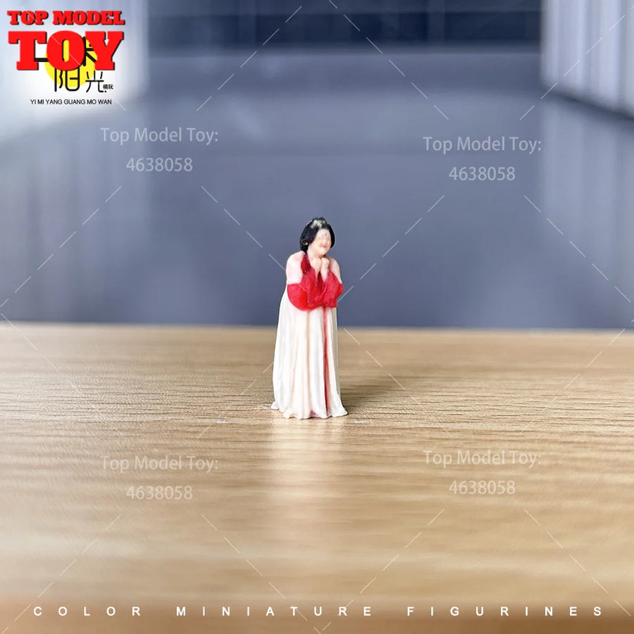 Ancient Chinese Hanfu Girl 1/64 Resin Miniature Figure Kit - 1/64 resin model view 2