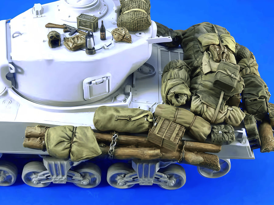 Sherman Tank Stowage Set 1/35 Resin Model Kit - 1/35 resin model view 2