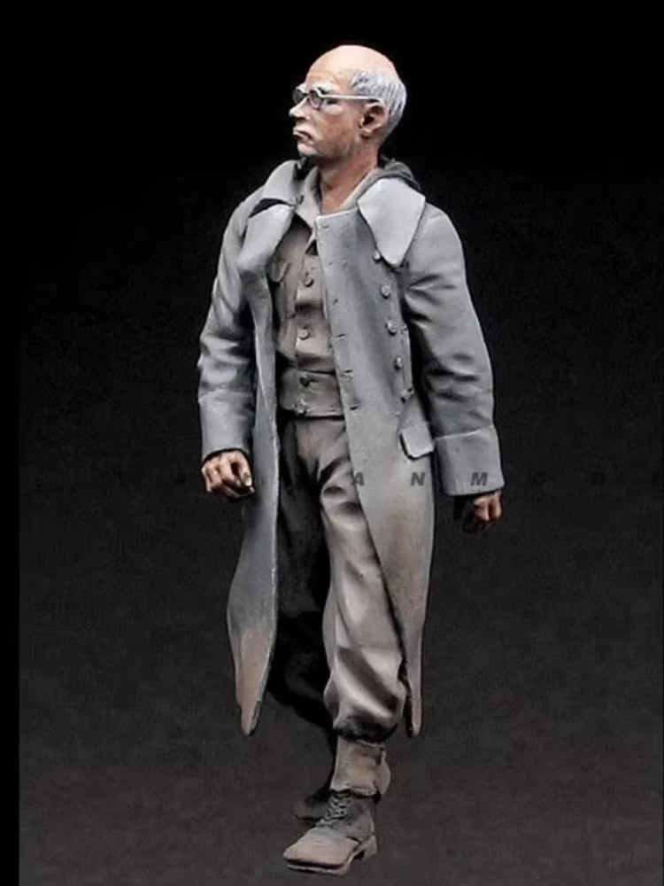 WWI German Soldiers 10-Figure Set 1/35 Resin Model Kit - 1/35 resin model view 3