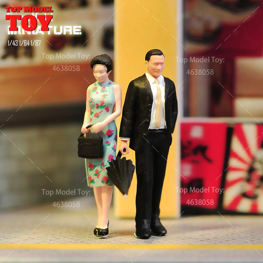 1960s Asian Couple in Formal Attire 1/64 Resin Figure Set - 1/64 resin model view 2