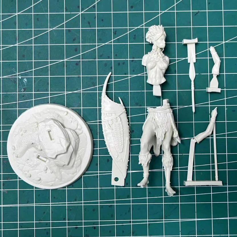 Masai Scout with Spear 1/24 Resin Figure Kit - 1/24 resin model view 3