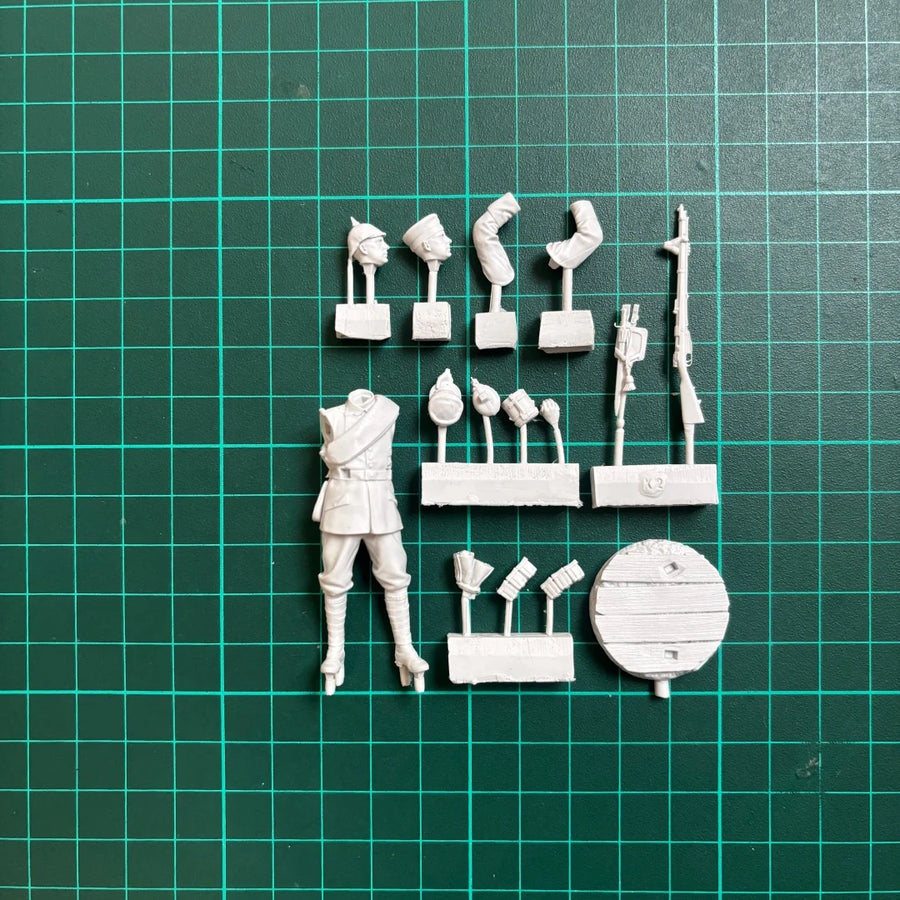 German Enlisted Infantryman WWI 54mm Resin Figure Kit - 54mm resin model view 6
