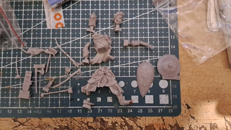 Saracen Warrior 11th-14th Century 54mm Resin Figure Kit - 54mm resin model view 2