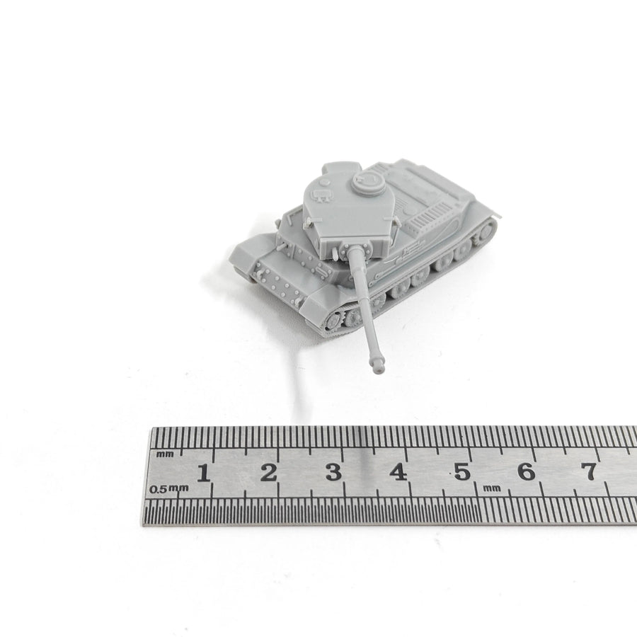 WWII German Tiger P Heavy Tank 1/144 Scale Resin Model Kit - 1/144 resin model view 5