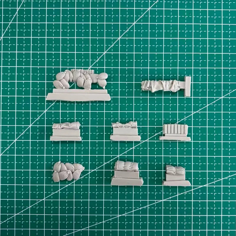 WWII German Panzer IV Tank with Accessories 1/72 Resin Kit - 1/72 resin model view 3