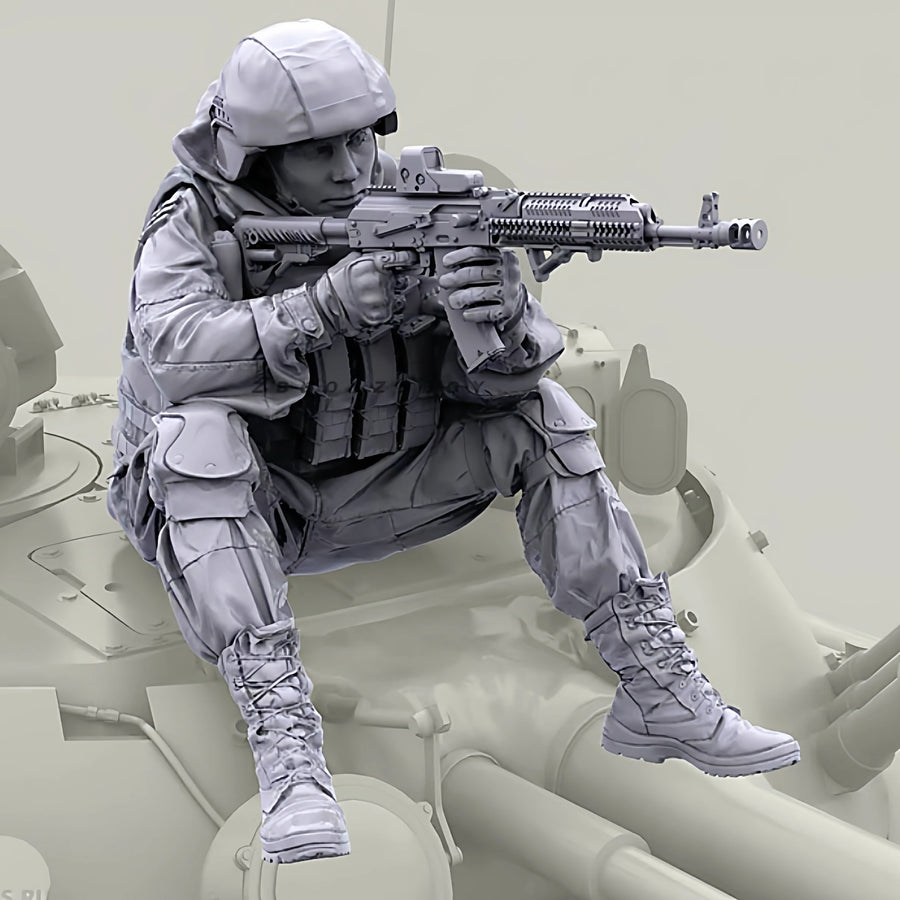 Modern Tactical Operator with Rifle 1/35 Resin Figure Kit - 1/35 resin model view 2