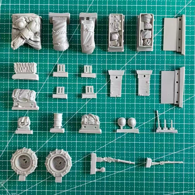 WWI/WWII British Rolls-Royce Armored Car with Turret 1/35 Resin Vehicle Kit - resin model view 2