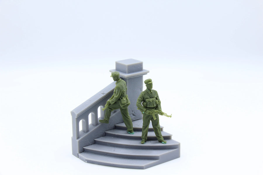 Vietnam War Chinese Soldier 1/35 Resin Diorama Figure - 1/35 resin model view 4