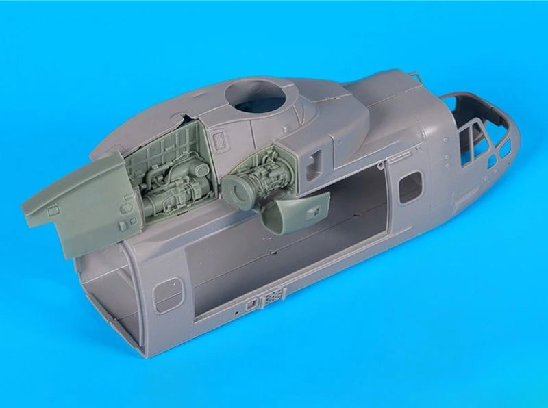 EH-101 Merlin Helicopter 1/72 Resin Model Kit with Detail Parts - 1/72 resin model view 2