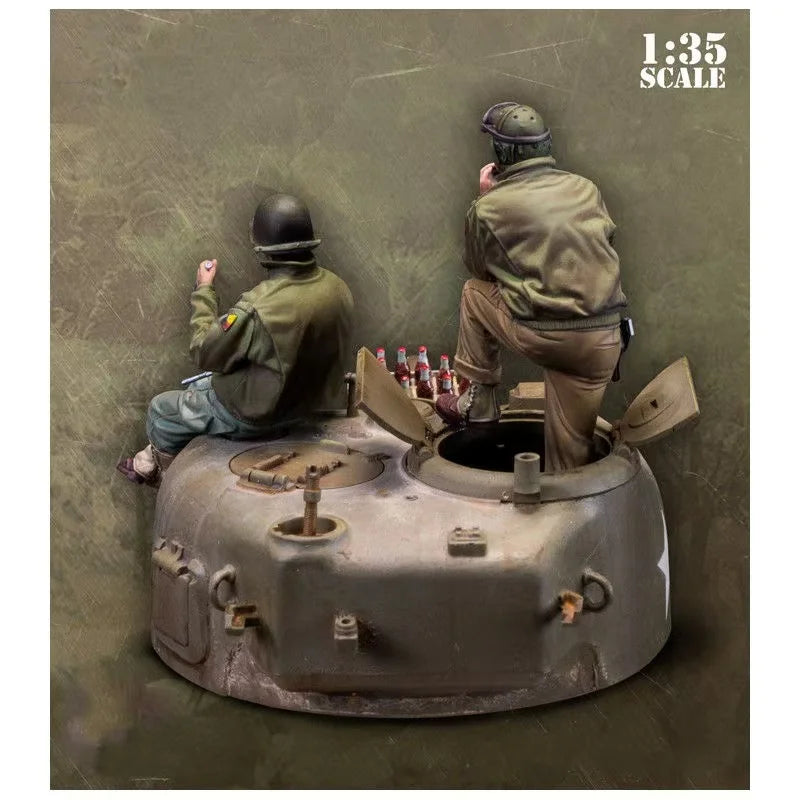 WWII American Tank Crew Complete Set 1/35 Resin Figure Kit - 1/35 resin model view 4