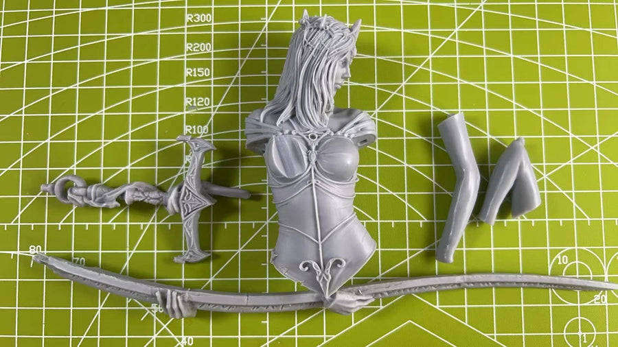 Fantasy Female Demon Elf Warrior Bust with Horned Crown 1/10 Resin Kit - unpainted resin model kit