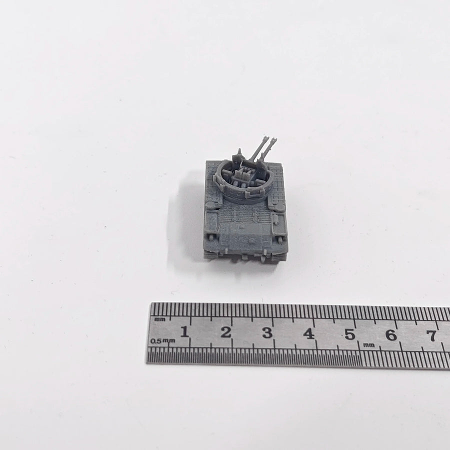 M42 Duster WWII US Self-Propelled Gun 1/144 Resin Model Kit - 1/144 resin model view 5