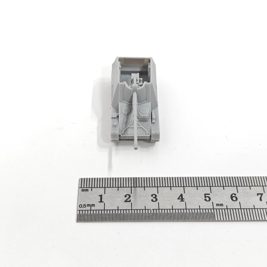 WWII German Nashorn Tank Destroyer 1/144 Scale Resin Model Kit - 1/144 resin model view 3