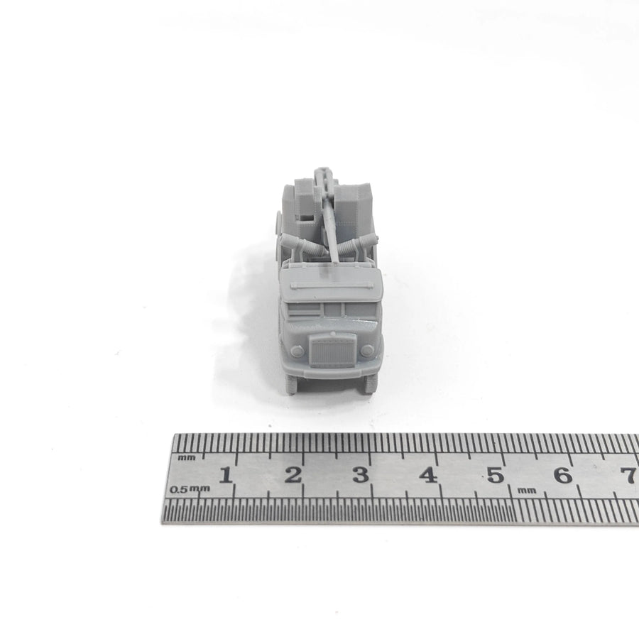 WWII Italian Breda Self-Propelled Gun 1/144 Resin Model Kit - 1/144 resin model view 3