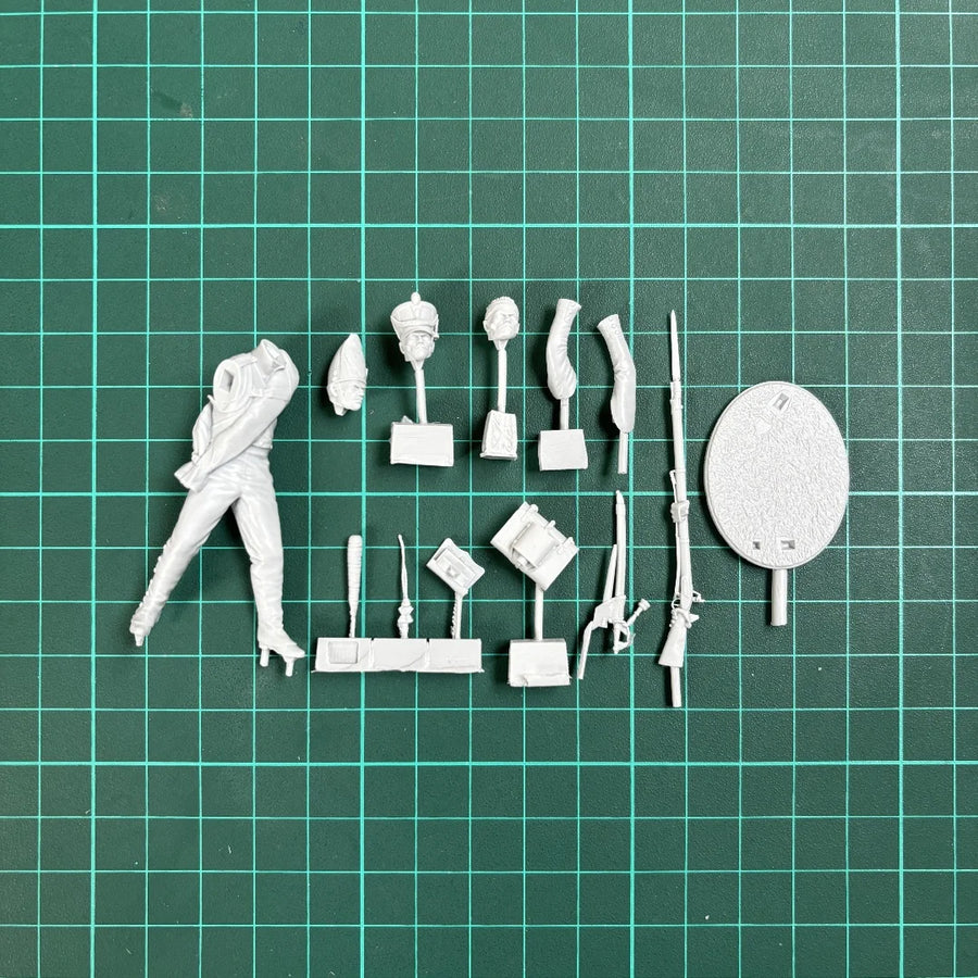 Russian Napoleonic Wars Grenadier 1812 54mm Resin Figure Kit - 54mm resin model view 5