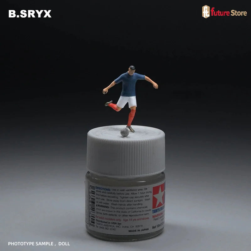 Modern Japanese Police & Medical Nurses Diorama Set 1/64 Resin Kit - resin model view 3