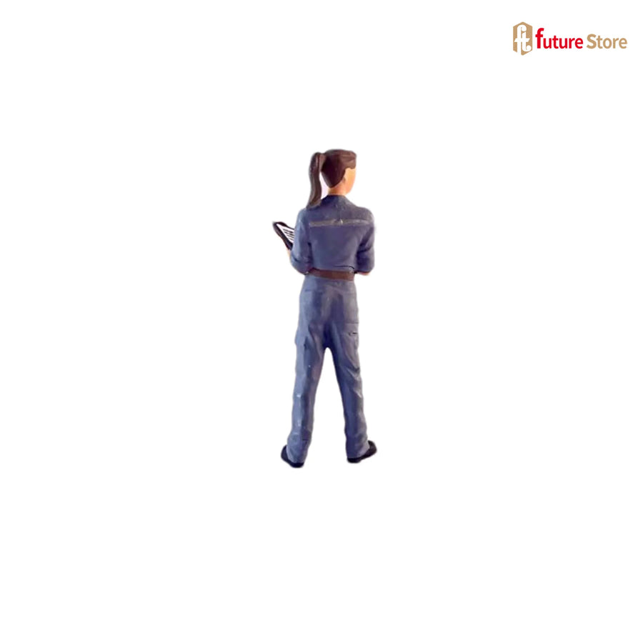 Modern Male Worker in Camel Windbreaker 1/64 Resin Figure Diorama - 1/64 resin model view 6