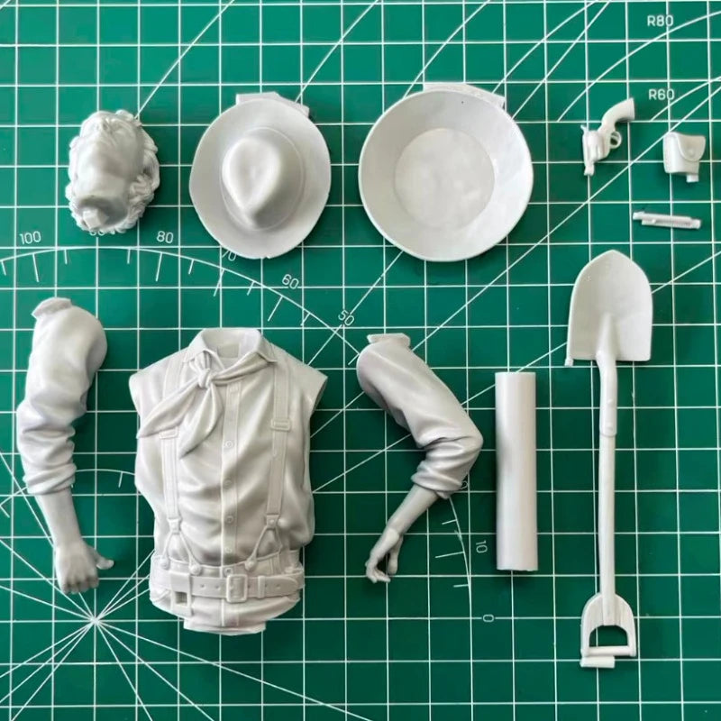 Gold Rush Era Prospector with Axe 1/10 Resin Bust - 1/10 resin model view 5