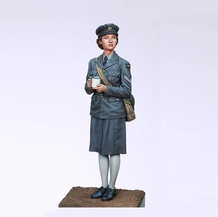 RAF Female Service Member 1:32 Resin Figure Kit - 1/32 resin model view 3