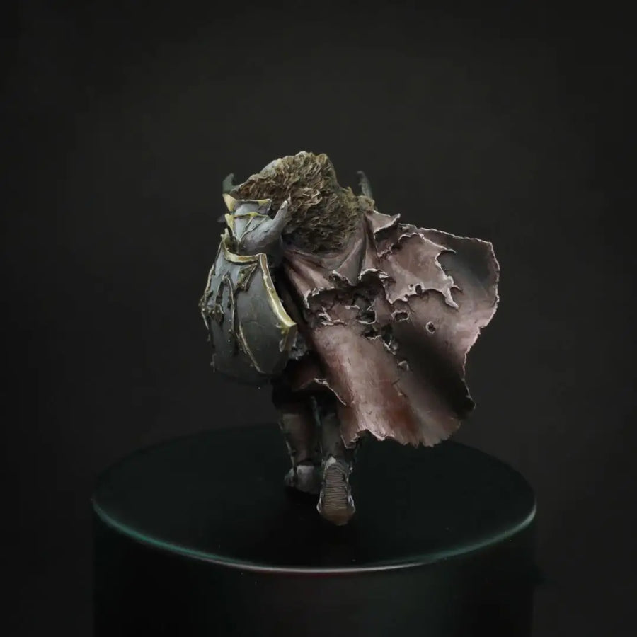 ， And 28mm Resin Character Figure - 28mm resin model view 2