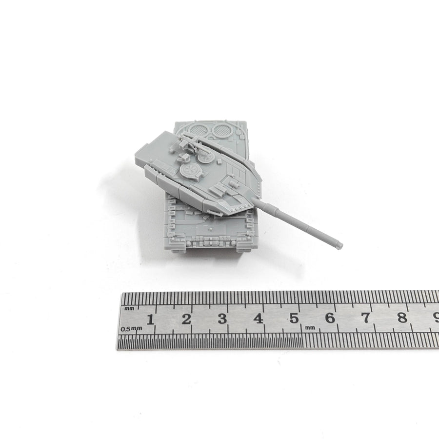 Leopard 2A7 Main Battle Tank 1/144 Scale Resin Model Kit - 1/144 resin model view 4