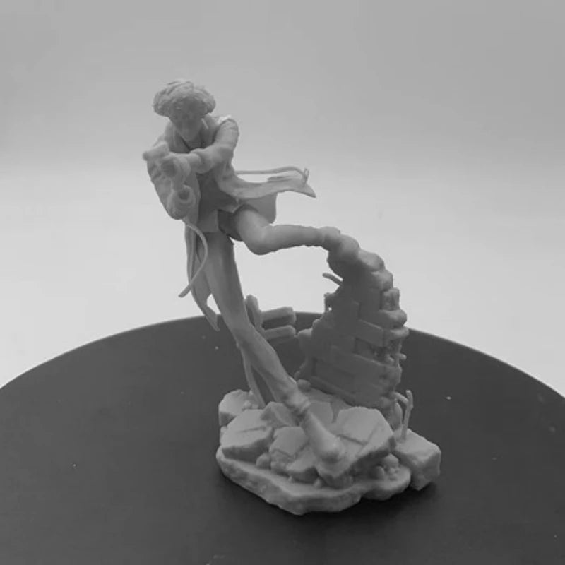 Spike Spiegel Combat Pose 1/24 Resin Figure Kit - 1/24 resin model view 4