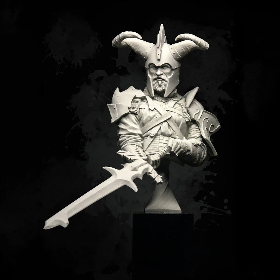 Horned Ancient General Portrait 1/9 Scale Resin Bust - 1/9 resin model view 2