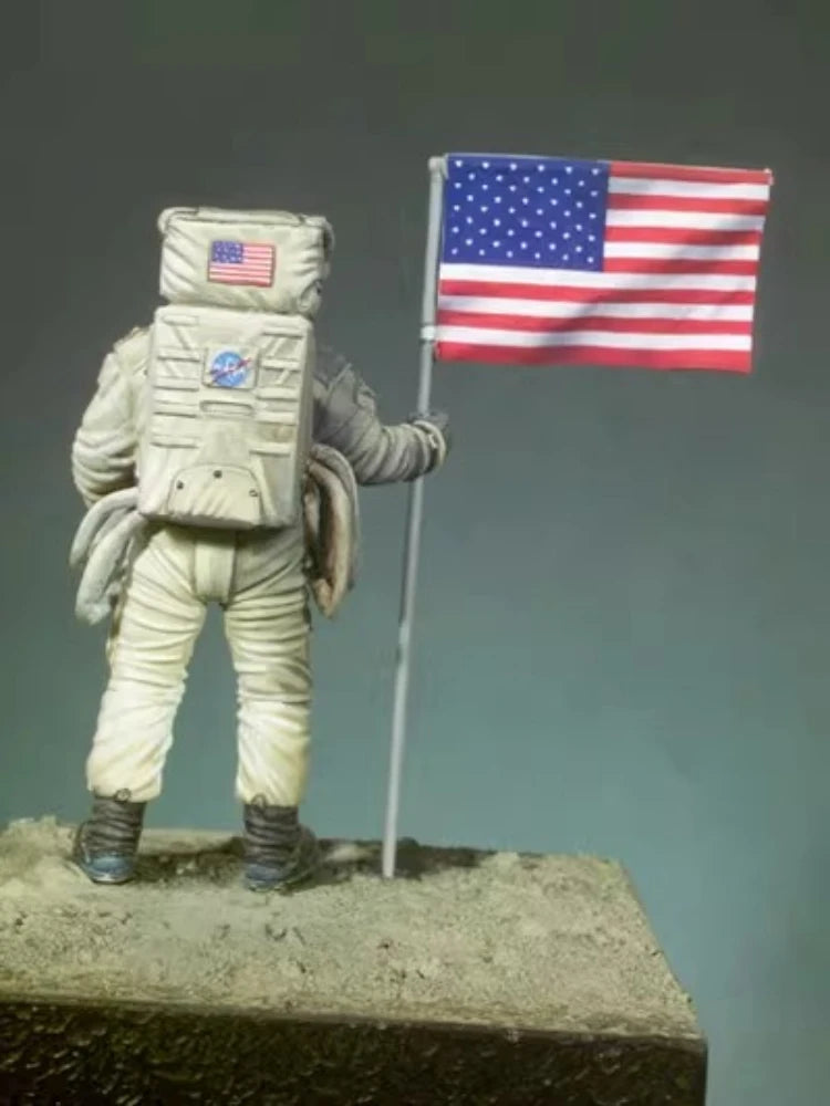 Astronaut with American Flag 54mm Resin Figure Kit - 54mm resin model view 3