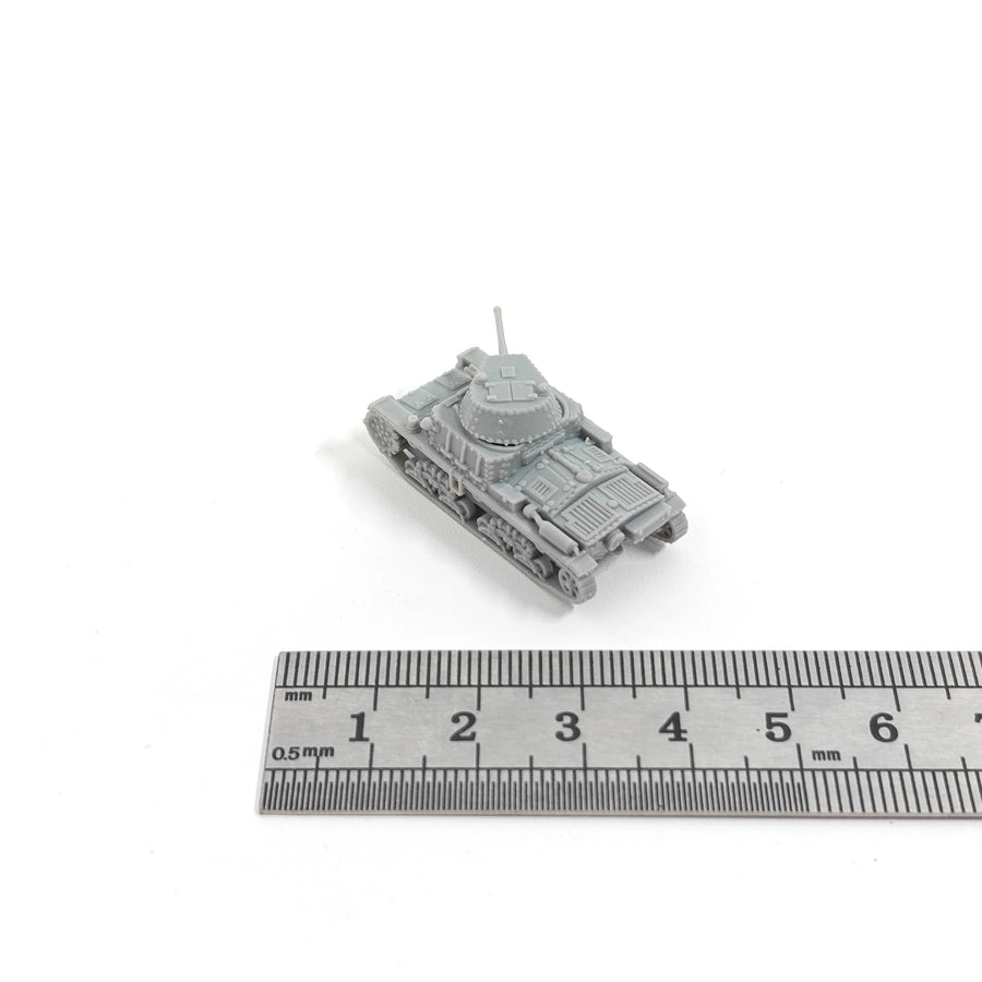 M15/42 Medium Tank 1/144 Scale Resin Model Kit - 1/144 resin model view 4