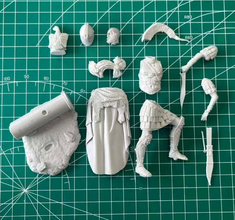 Ancient Roman Centurion Commander 1/20 Resin Figure Kit - 1/20 resin model view 2