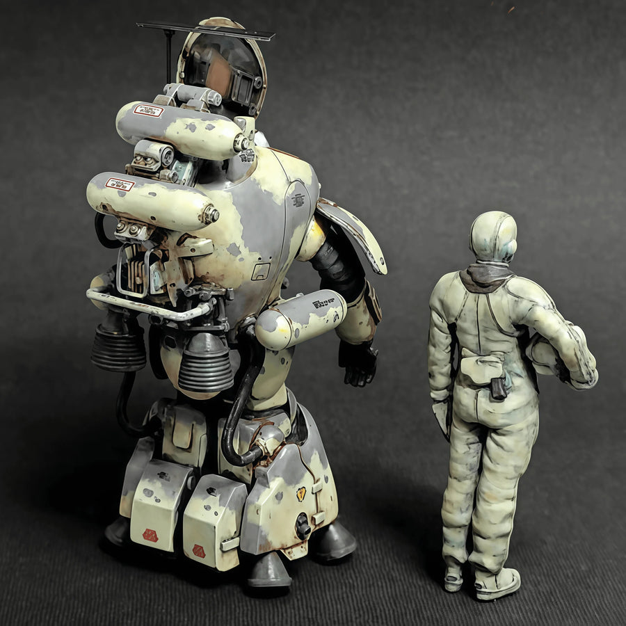 Ma.K Nutrocker Pilot & Exoframe Resin Figure Kit - 1/20 Scale - 1/20 resin model view 3