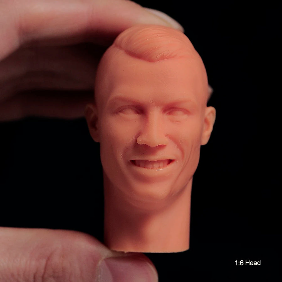 Cristiano Ronaldo Portrait 1/6 Scale Resin Head Sculpt Bust - 1/6 resin model view 2