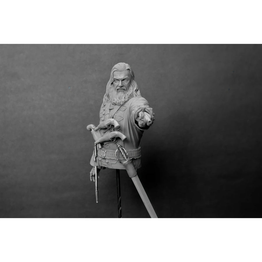 Bearded Pirate Captain with Flintlock Pistol 1/10 Resin Bust - 1/10 resin model view 3