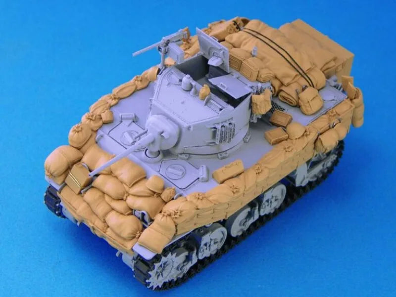 M5A1 Stuart Tank Stowage Set 1/35 Resin Model Kit - 1/35 resin model view 2